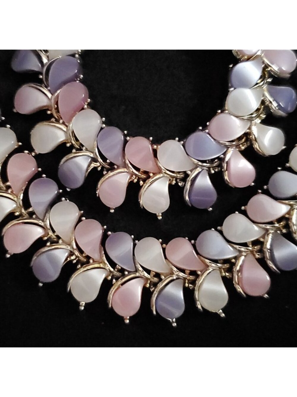 Vintage Kramer Thermoset Necklace Bracelet Earrings Purple Pink 3pc Set Parure